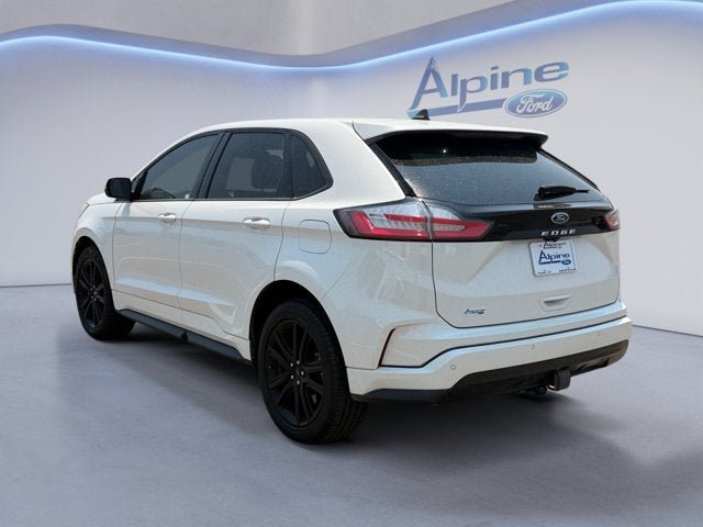 Certified 2023 Ford Edge ST-Line w/ Class II Trailer Tow Package AWD/4WD image 3