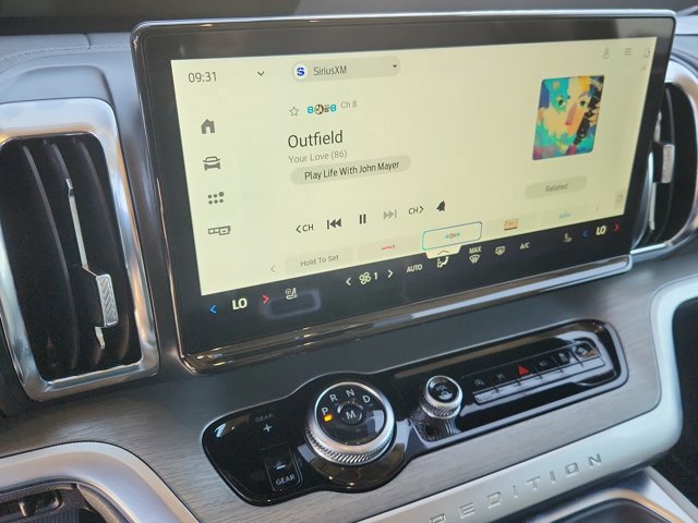 Certified 2025 Ford Expedition Max Platinum AWD/4WD image 28
