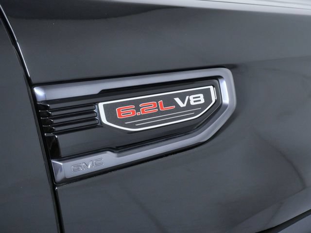 Used 2024 GMC Sierra 1500 AT4 w/ Technology Package AWD/4WD image 9