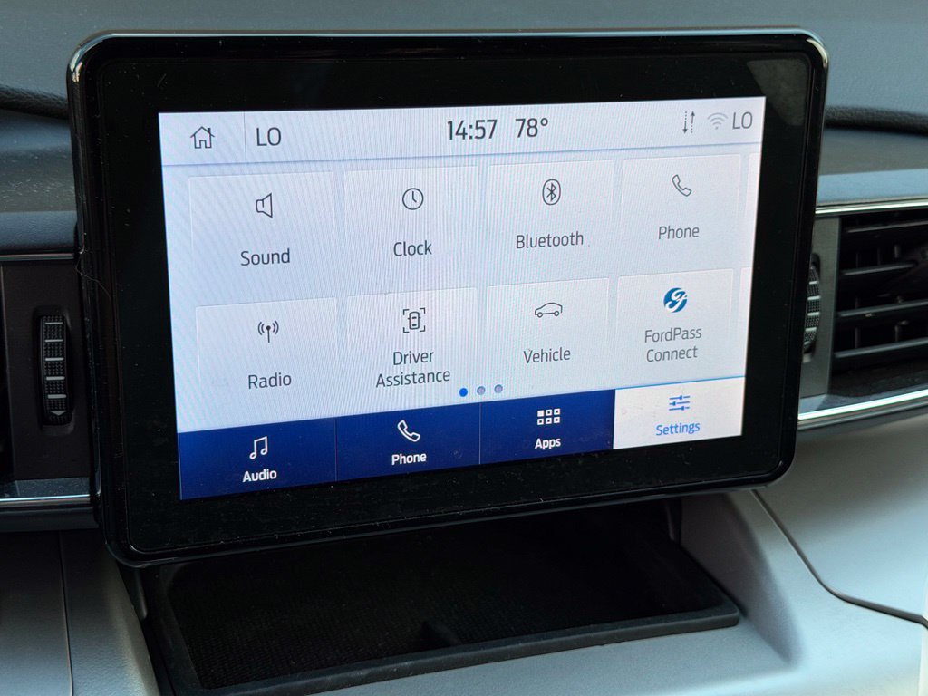 Certified 2023 Ford Explorer XLT w/ Equipment Group 202A AWD/4WD image 35