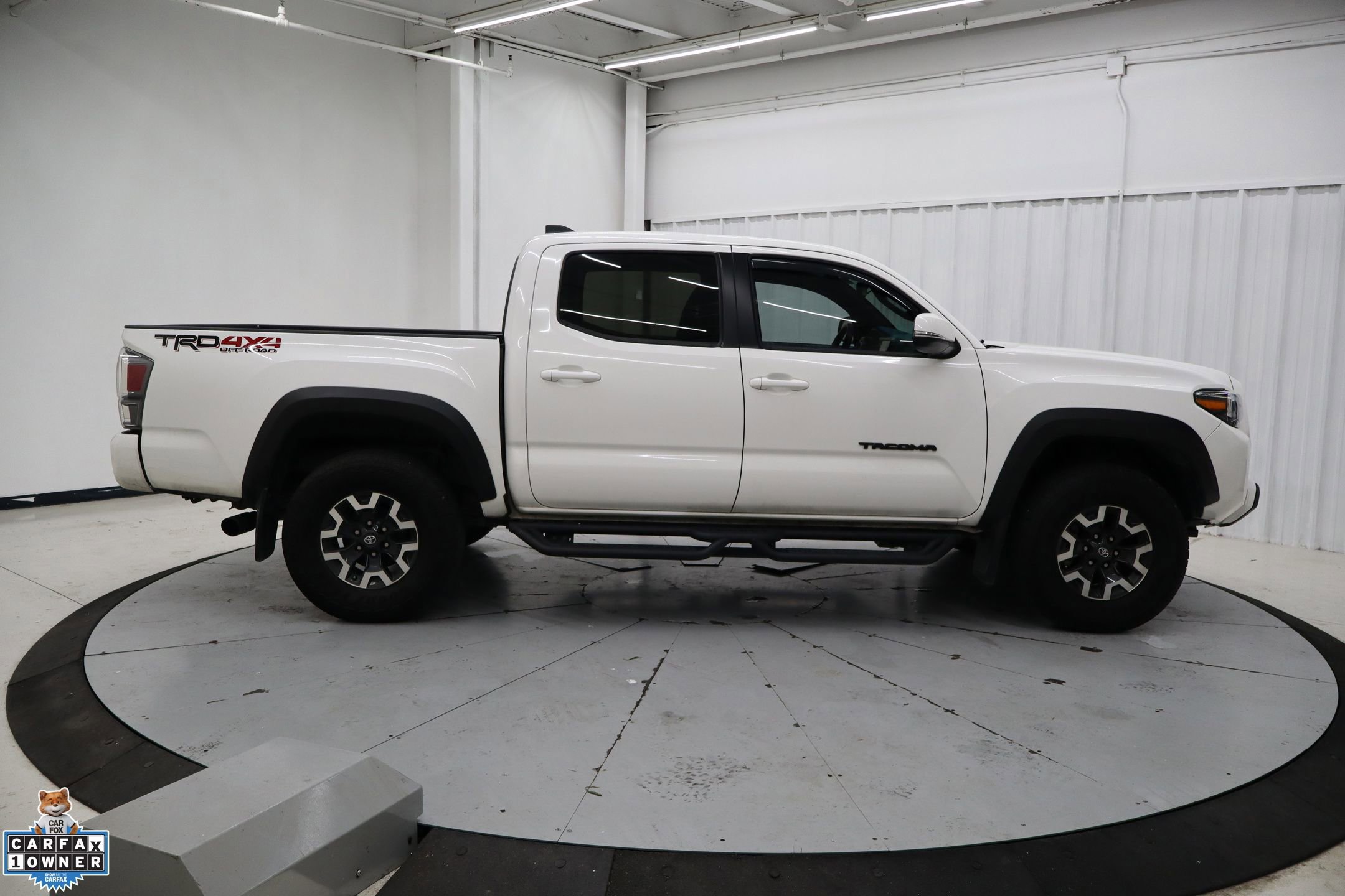 Used 2023 Toyota Tacoma TRD Off-Road w/ Technology Package image 7
