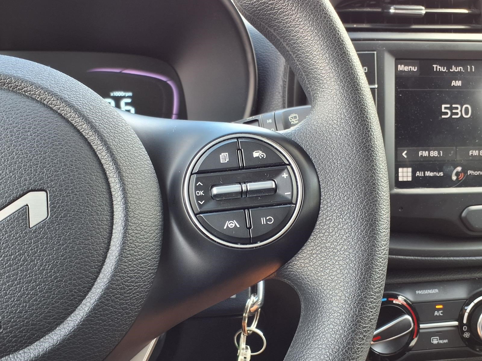 Used 2023 Kia Soul LX w/ LX Technology Package FWD image 26