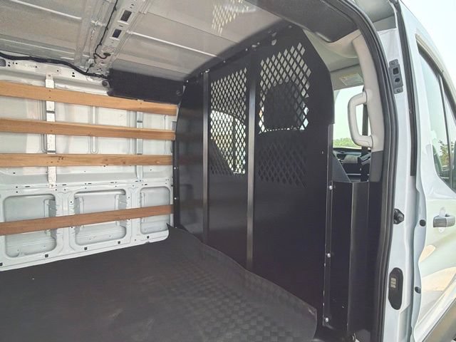 Certified 2024 Ford Transit 250 Low Roof w/ Exterior Upgrade Package RWD image 6