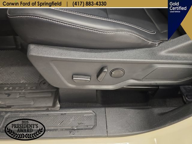 Certified 2025 Ford Bronco Outer Banks w/ Sasquatch Package AWD/4WD image 37