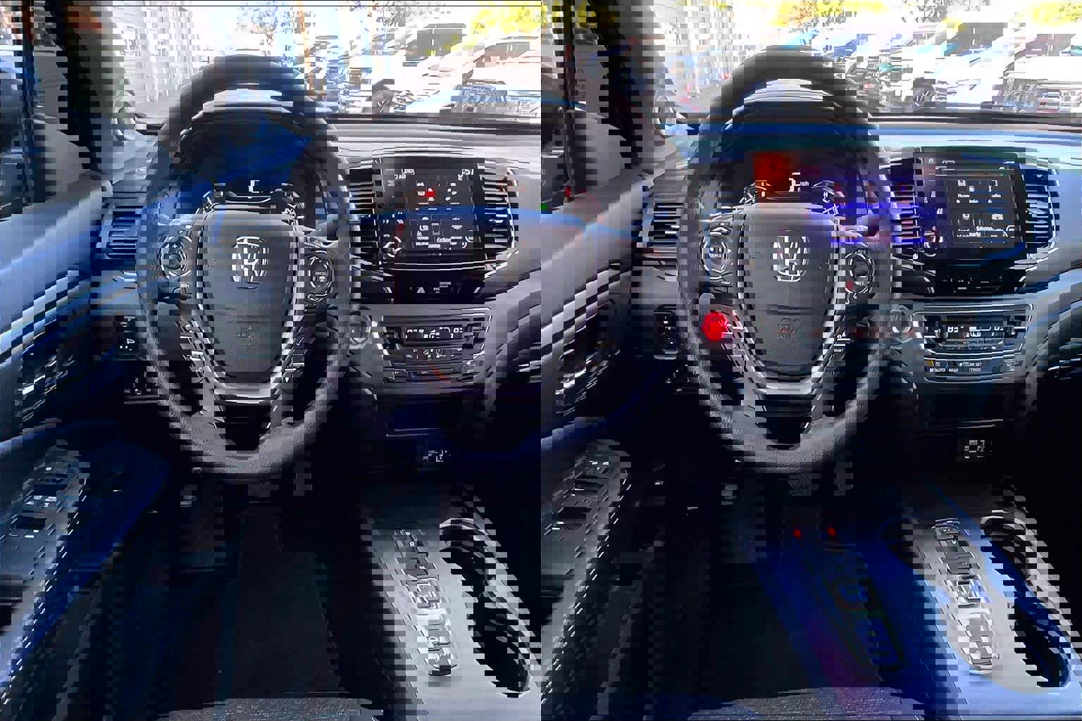 Used 2021 Honda Ridgeline Sport image 10