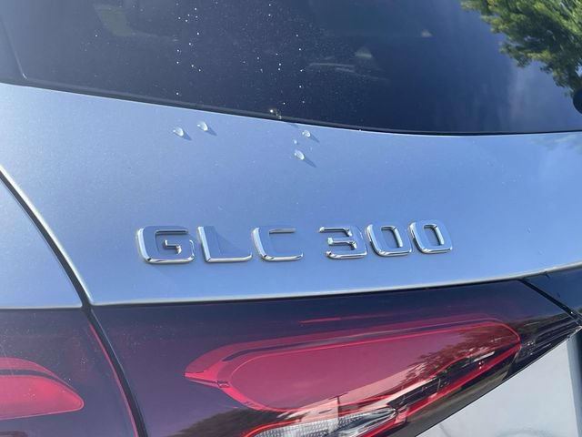 Used 2024 Mercedes-Benz GLC 300 4MATIC image 10