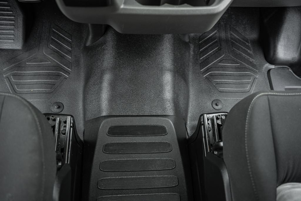 Certified 2023 Ford Transit 250 Low Roof w/ Exterior Upgrade Package image 32