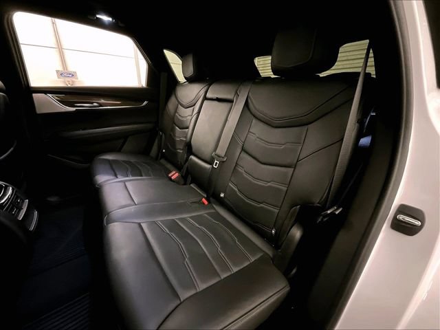 Used 2020 Cadillac XT5 Premium Luxury w/ Platinum Package AWD/4WD image 25