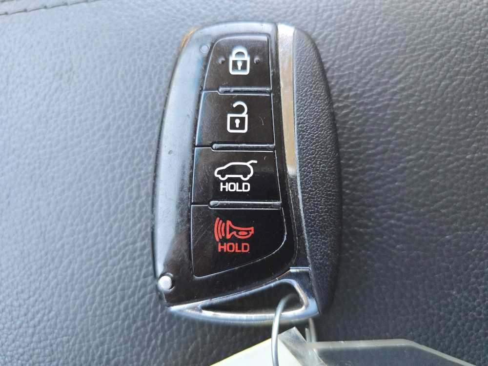Used 2017 Hyundai Santa Fe Sport AWD/4WD image 21