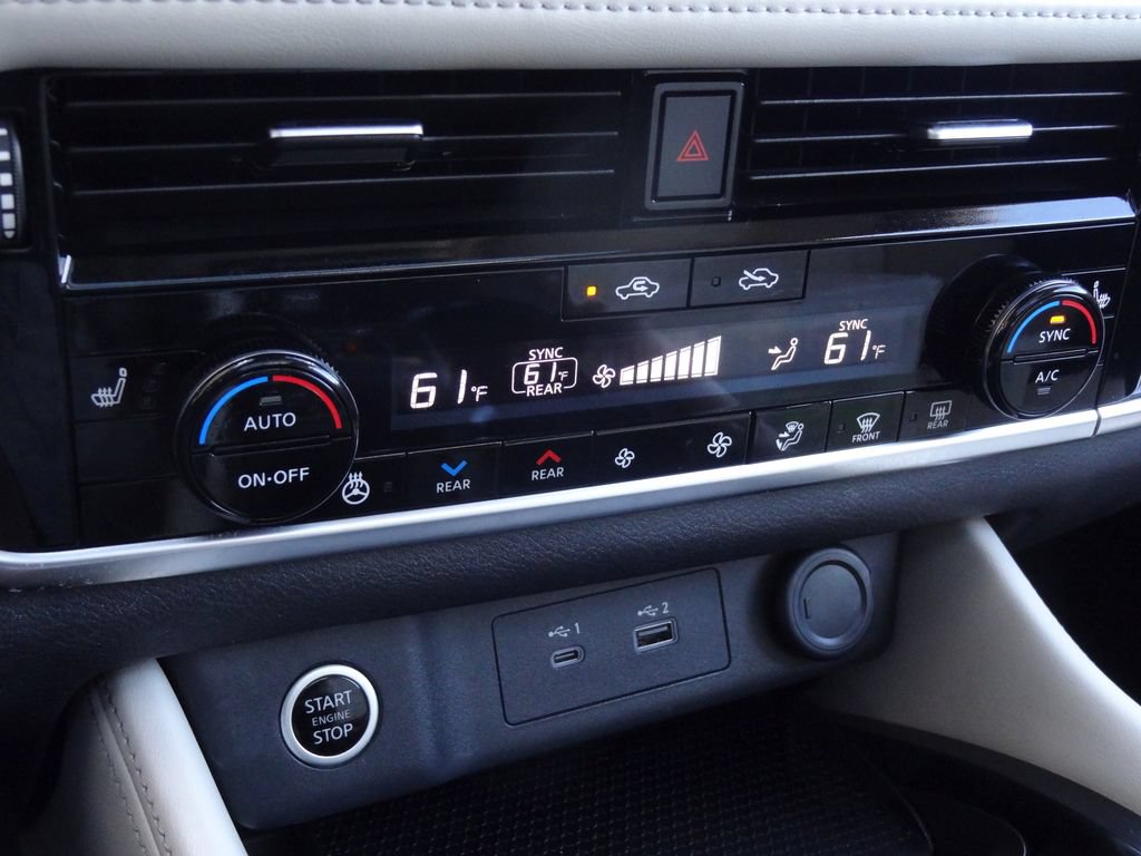 Used 2021 Nissan Rogue SL FWD image 31
