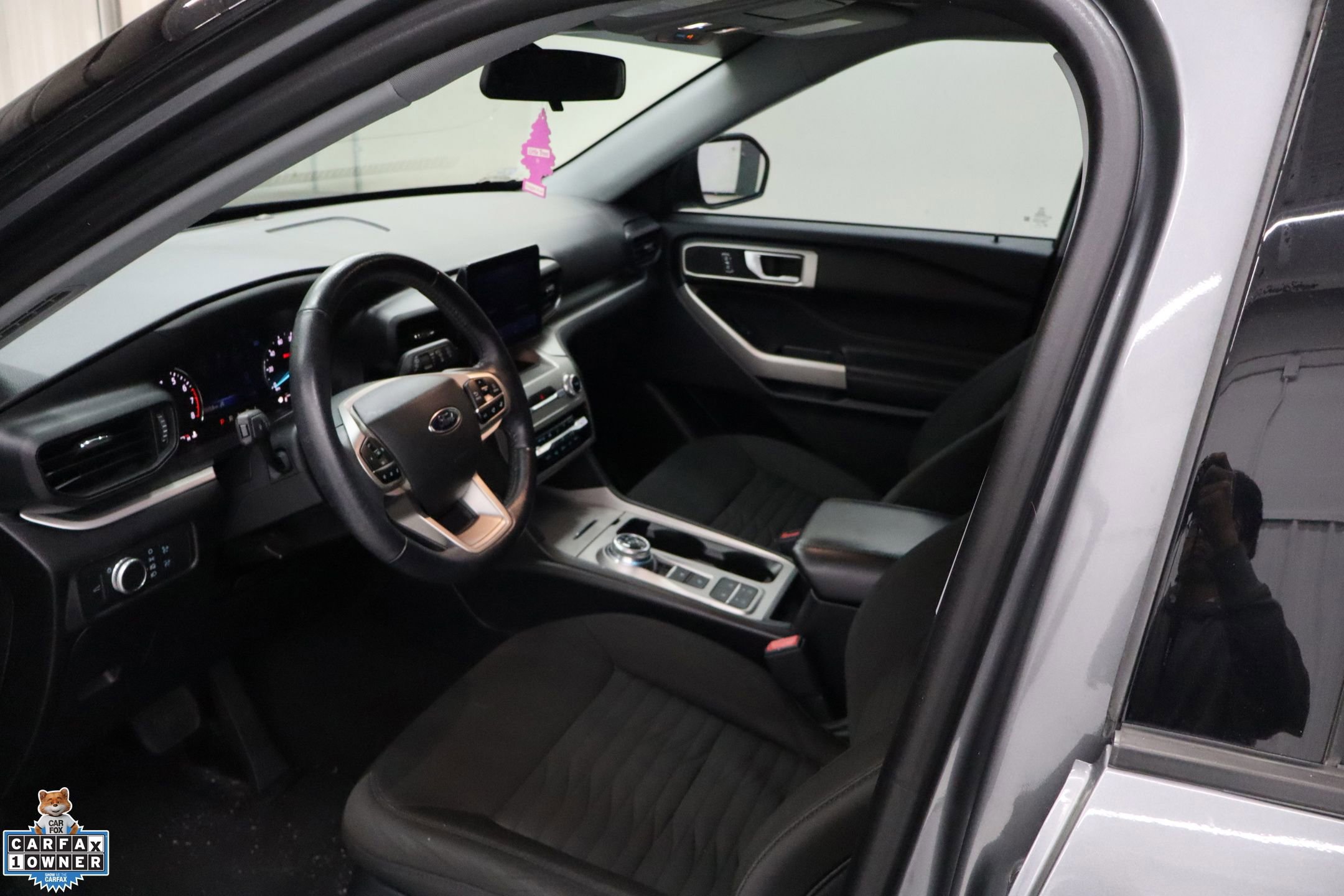 Certified 2021 Ford Explorer XLT image 31