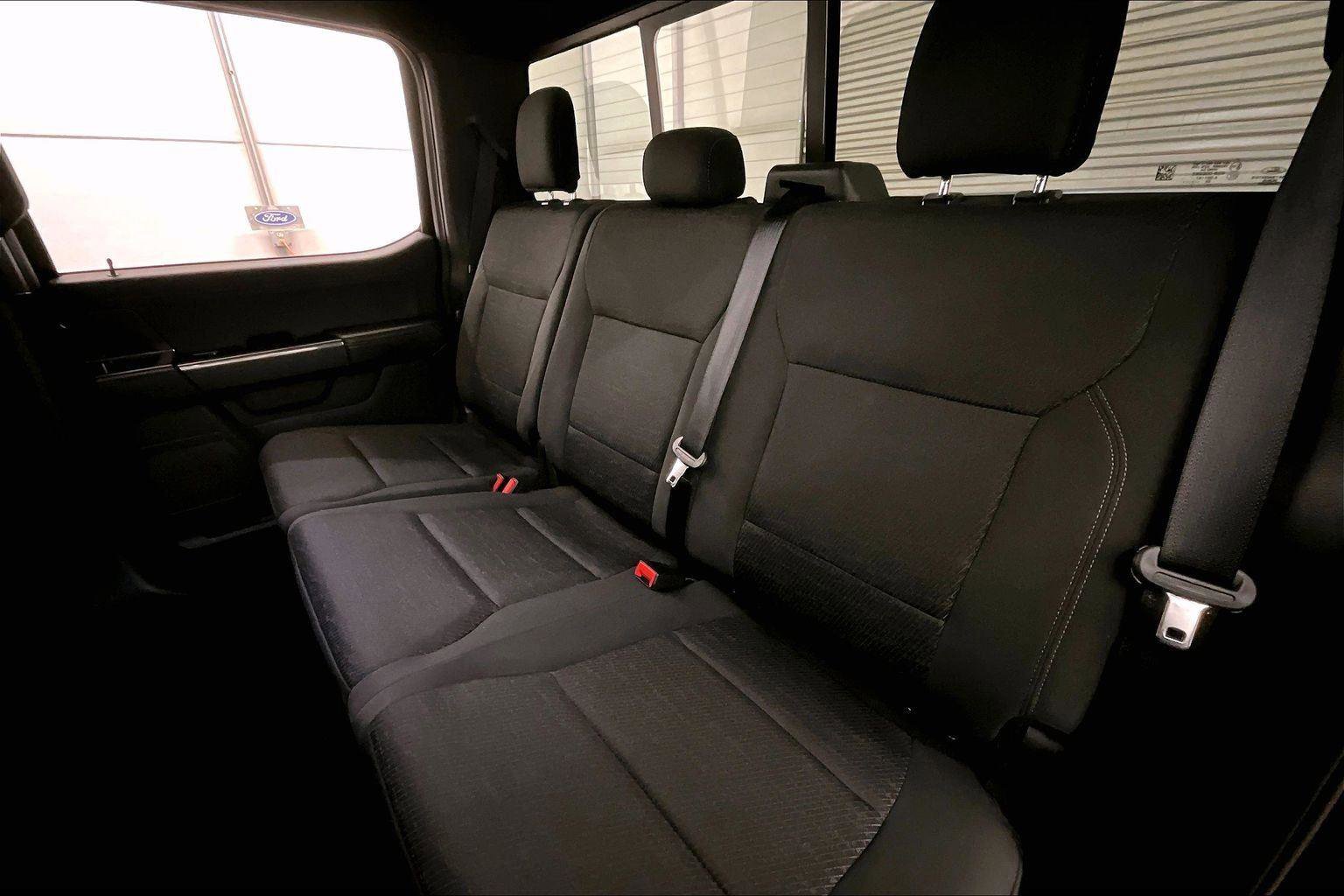 Certified 2022 Ford F150 XLT w/ Equipment Group 302A High image 25