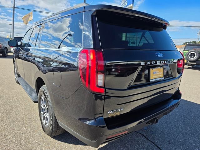 Certified 2025 Ford Expedition Max Active image 3