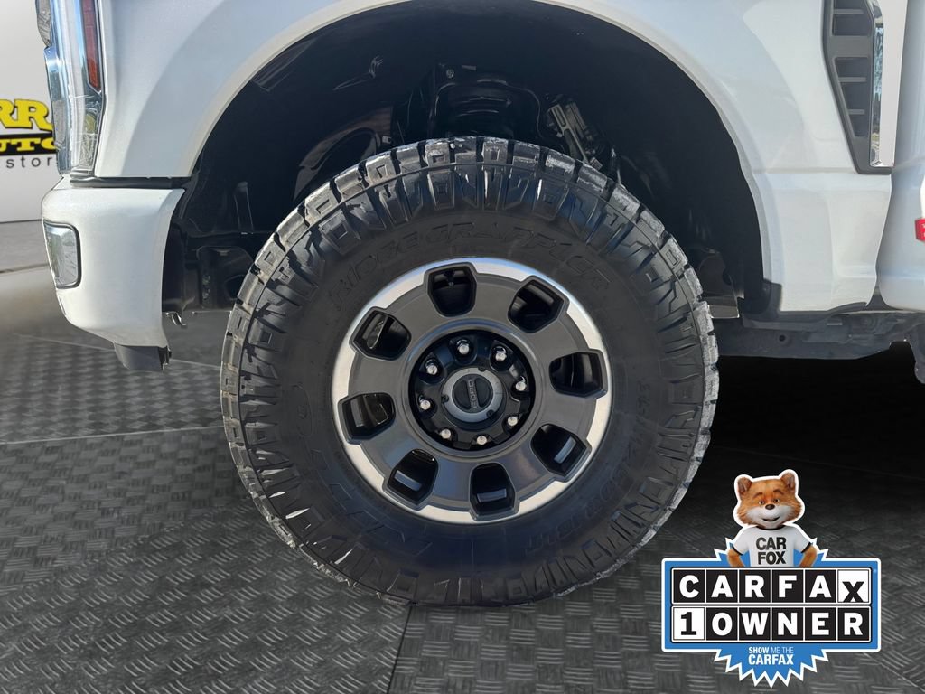 Certified 2024 Ford F250 Platinum w/ Tremor Off-Road Package AWD/4WD image 17