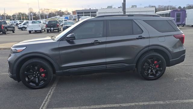 Certified 2020 Ford Explorer ST w/ ST Street Pack image 5