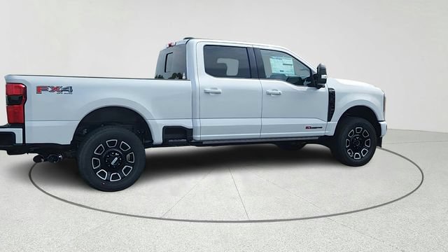 Certified 2026 Ford F350 Platinum AWD/4WD image 4