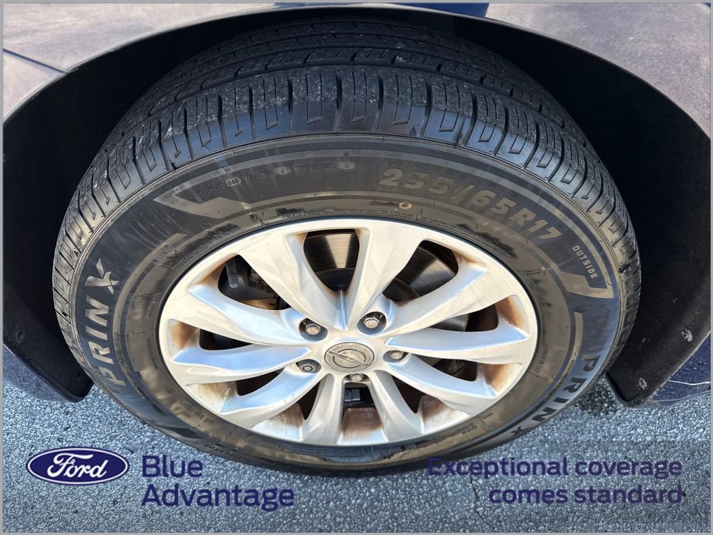 Used 2017 Chrysler Pacifica Touring-L w/ 13 Speaker Alpine Sound Group image 12