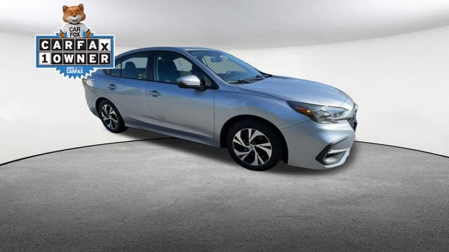Used 2024 Subaru Legacy Premium AWD/4WD image 2