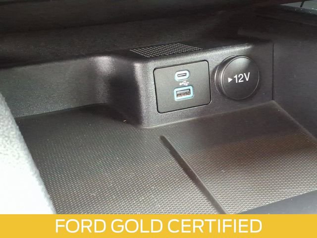 Certified 2022 Ford Escape Titanium AWD/4WD image 22