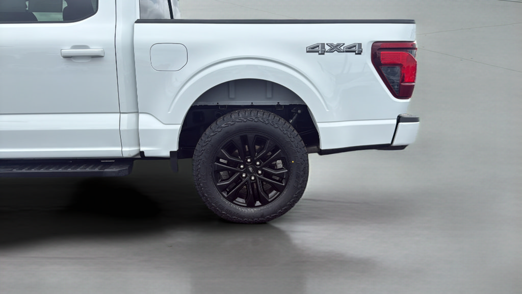 Certified 2024 Ford F150 XLT w/ Equipment Group 302A MID AWD/4WD image 31