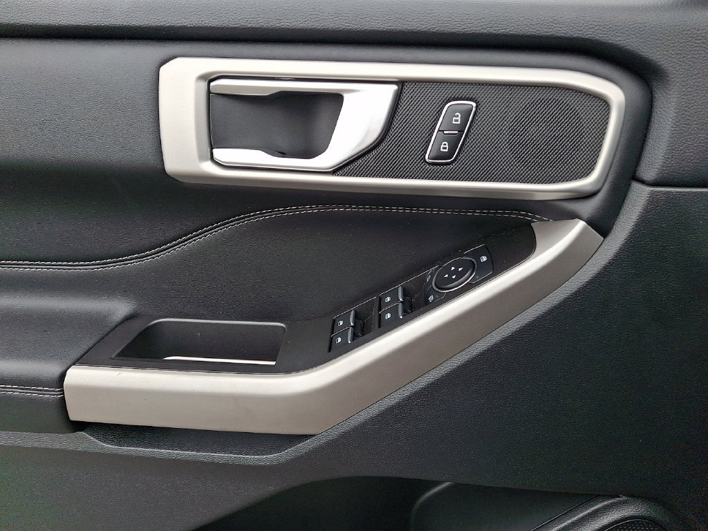 Certified 2023 Ford Explorer XLT AWD/4WD image 14