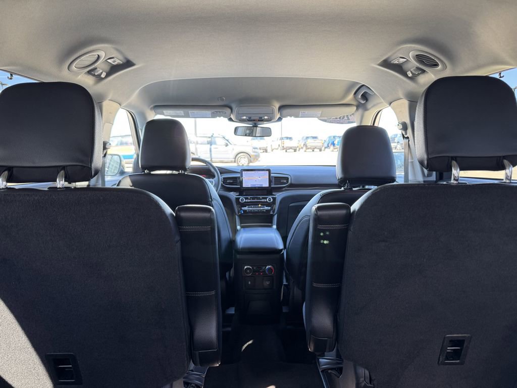 Certified 2023 Ford Explorer Limited w/ Equipment Group 301A image 39