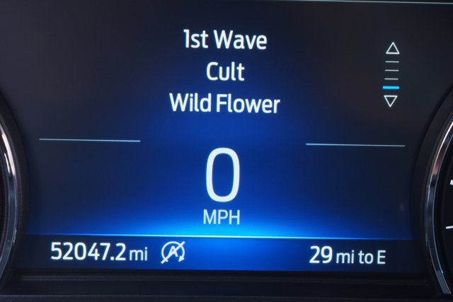 Certified 2020 Ford Explorer XLT w/ Equipment Group 202A image 33