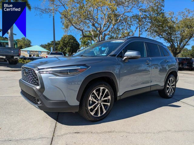 Used 2022 Toyota Corolla Cross XLE