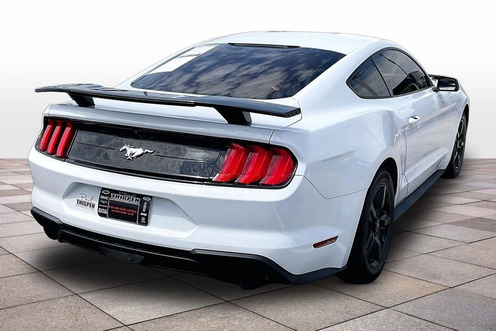 Certified 2018 Ford Mustang Coupe RWD image 12