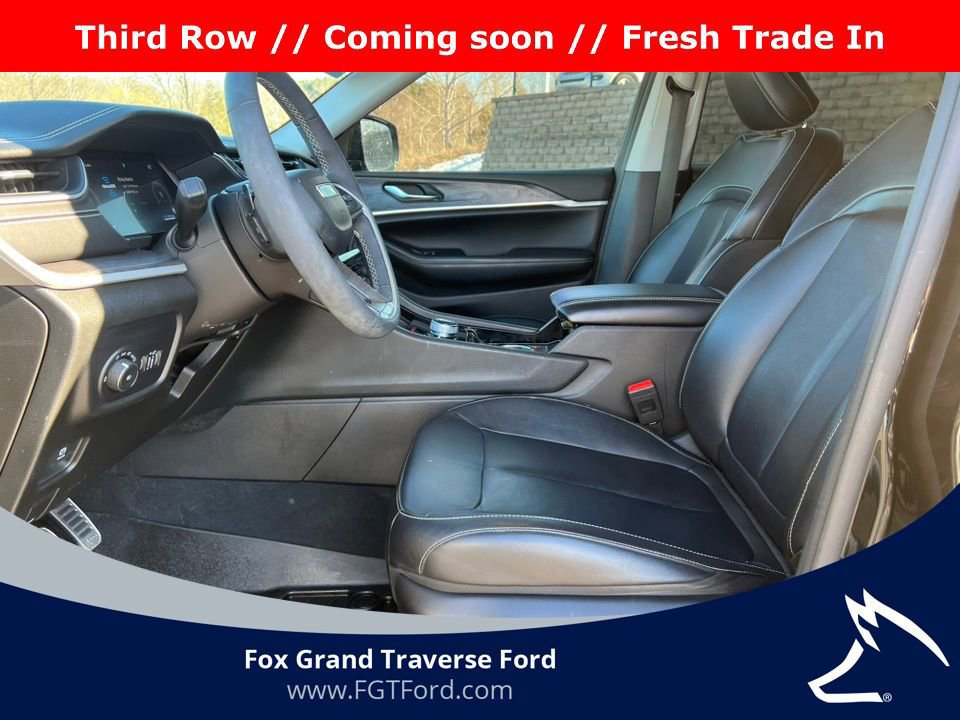 Used 2023 Jeep Grand Cherokee L Limited image 8