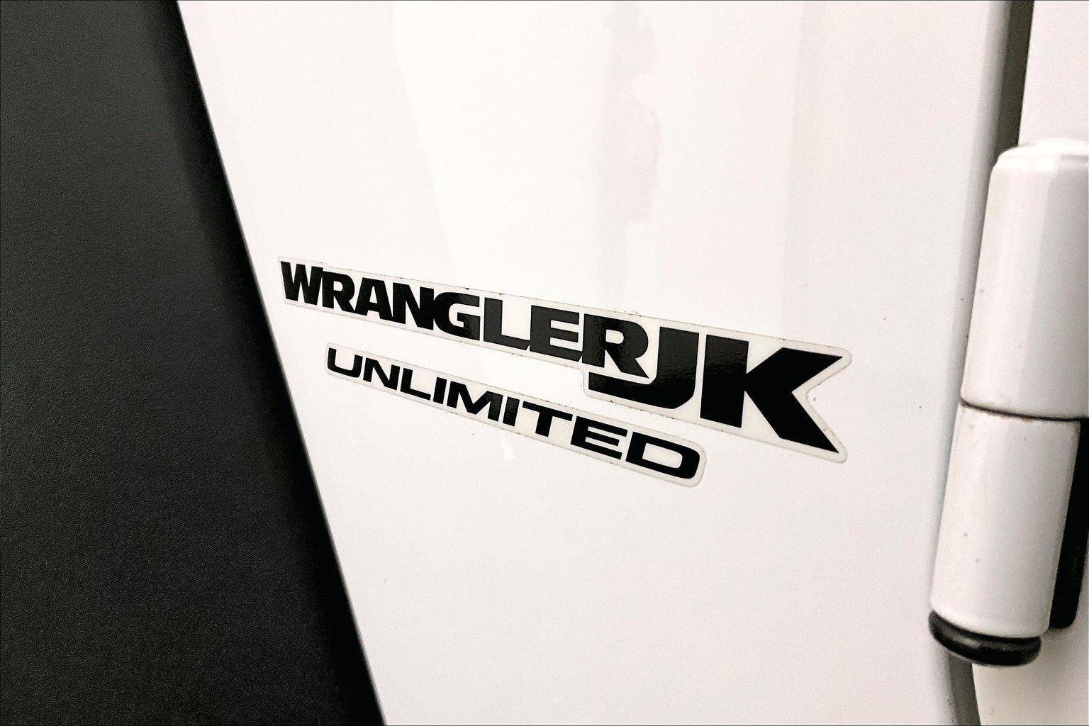 Used 2018 Jeep Wrangler Unlimited Sport S image 13