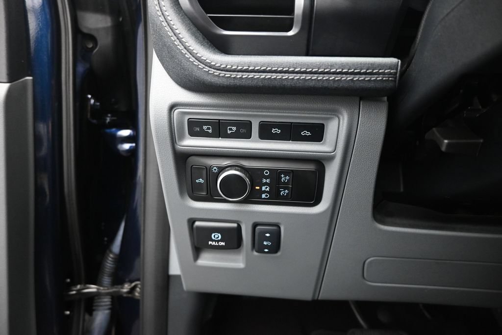 Certified 2024 Ford F150 Lightning Flash AWD/4WD image 13