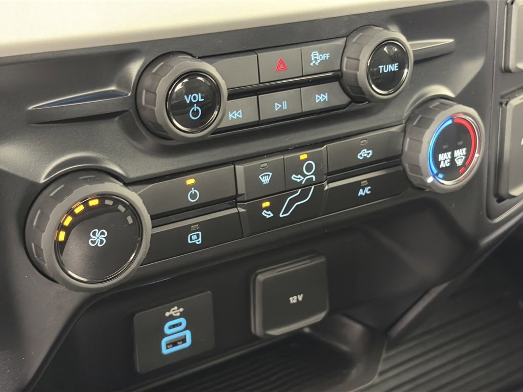 Certified 2025 Ford F350 XL w/ Snow Plow Prep Package image 20