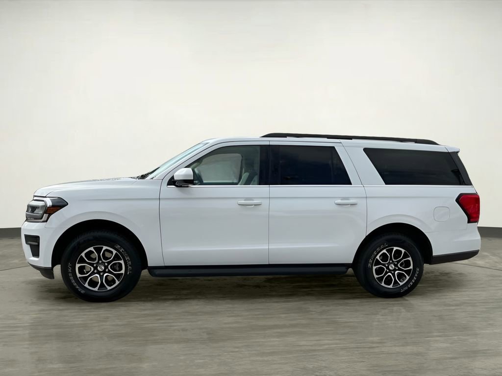Certified 2024 Ford Expedition Max XLT AWD/4WD image 2