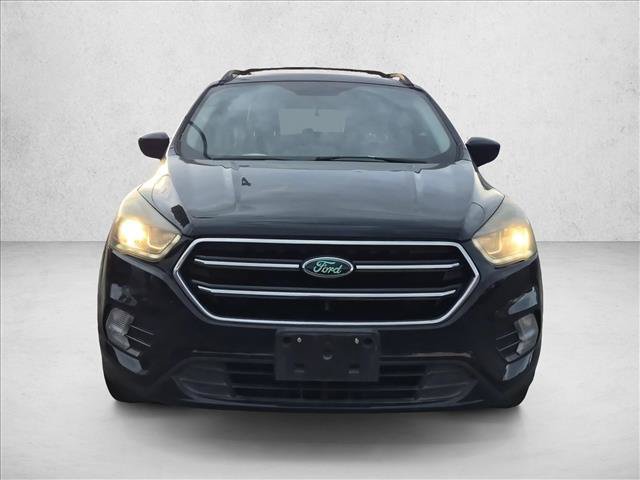Certified 2017 Ford Escape SE w/ Equipment Group 201A AWD/4WD image 2