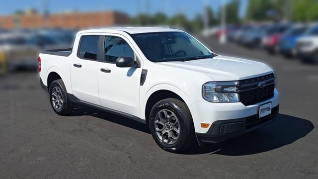 Certified 2023 Ford Maverick XLT FWD image 3