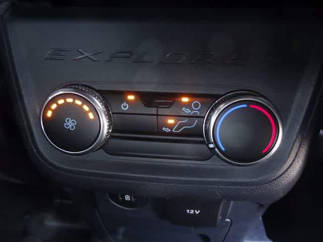 Certified 2025 Ford Explorer ST-Line AWD/4WD image 11