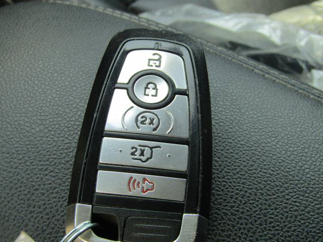 Certified 2021 Ford Escape SEL AWD/4WD image 24
