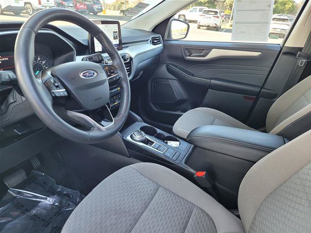 Certified 2022 Ford Escape SE w/ SE Sport Appearance Package FWD image 12