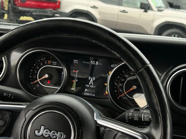 Used 2021 Jeep Wrangler Unlimited Sahara image 20