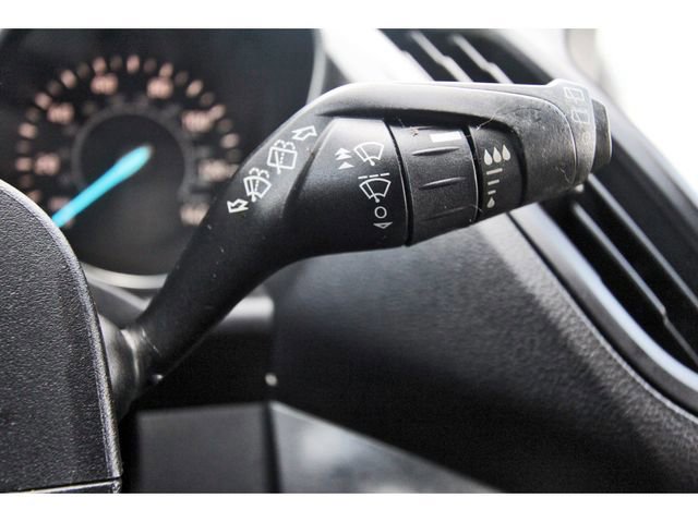 Certified 2019 Ford Escape SE image 17