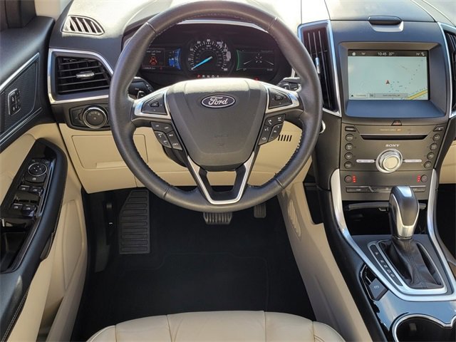 Certified 2018 Ford Edge Titanium w/ Technology Package image 11