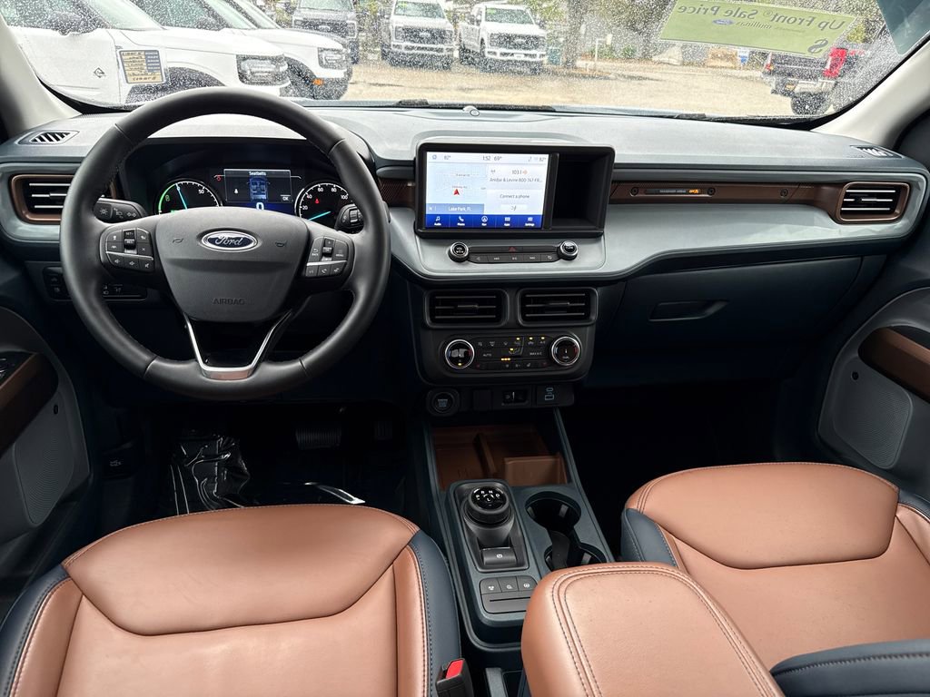 Certified 2024 Ford Maverick Lariat image 6