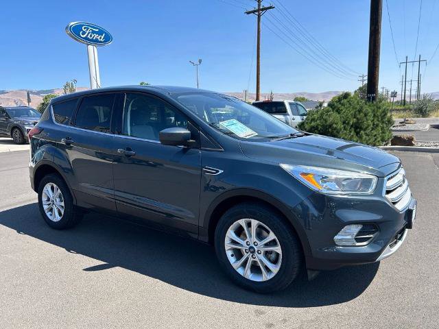 Certified 2019 Ford Escape SE FWD image 2