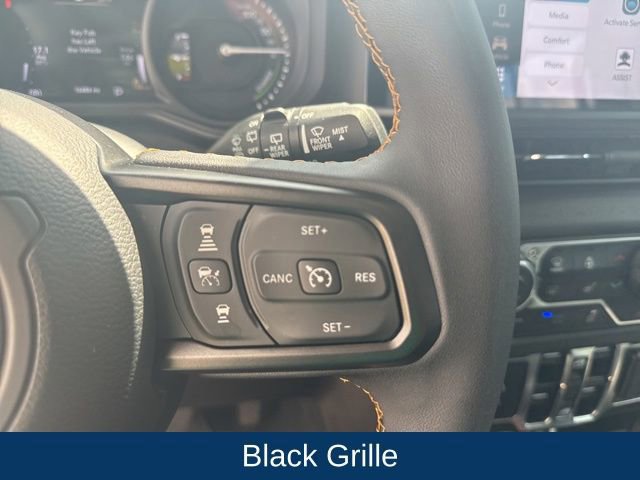 Used 2024 Jeep Wrangler Unlimited image 20