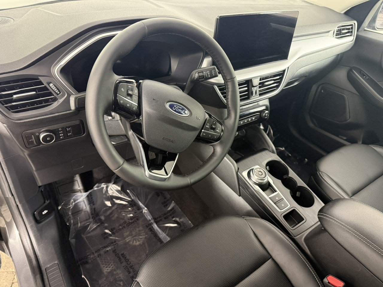Certified 2025 Ford Escape Platinum AWD/4WD image 15
