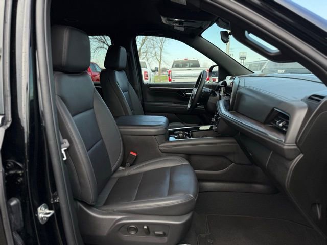 Used 2025 Chevrolet Tahoe LT image 19