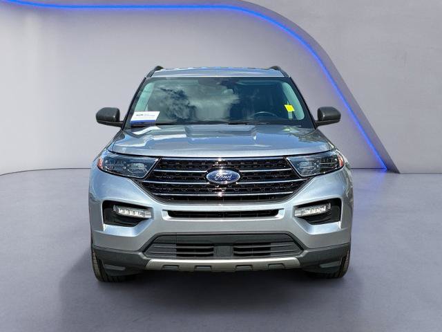 Certified 2021 Ford Explorer XLT w/ Equipment Group 202A RWD image 9