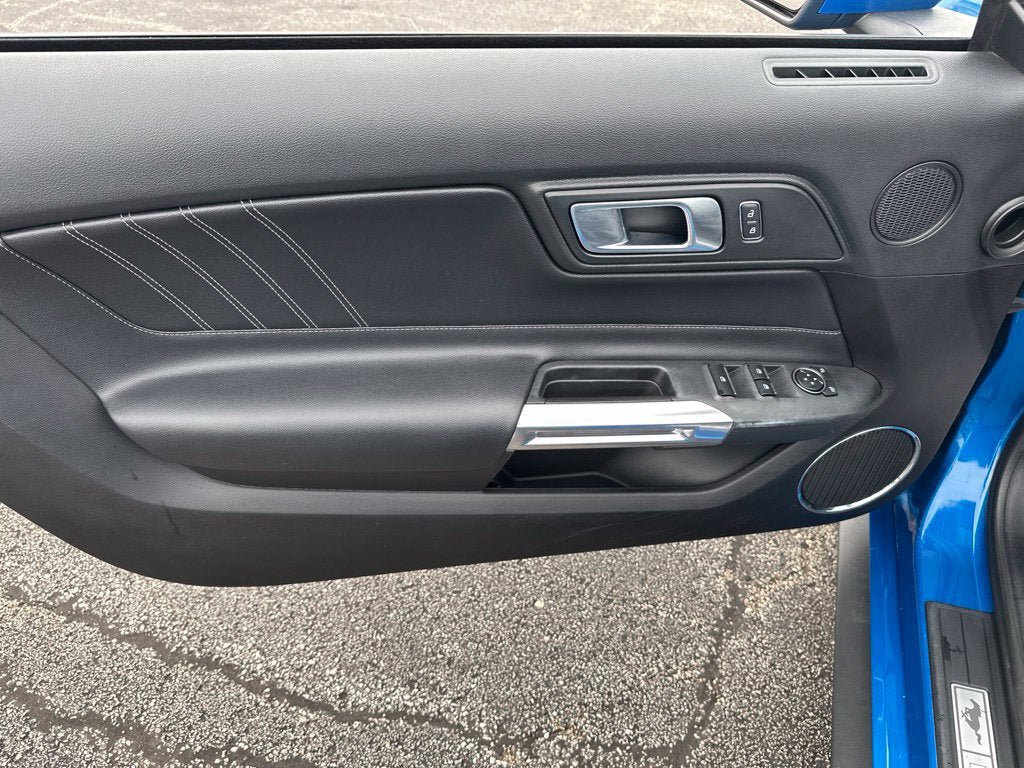 Certified 2021 Ford Mustang Premium RWD image 15