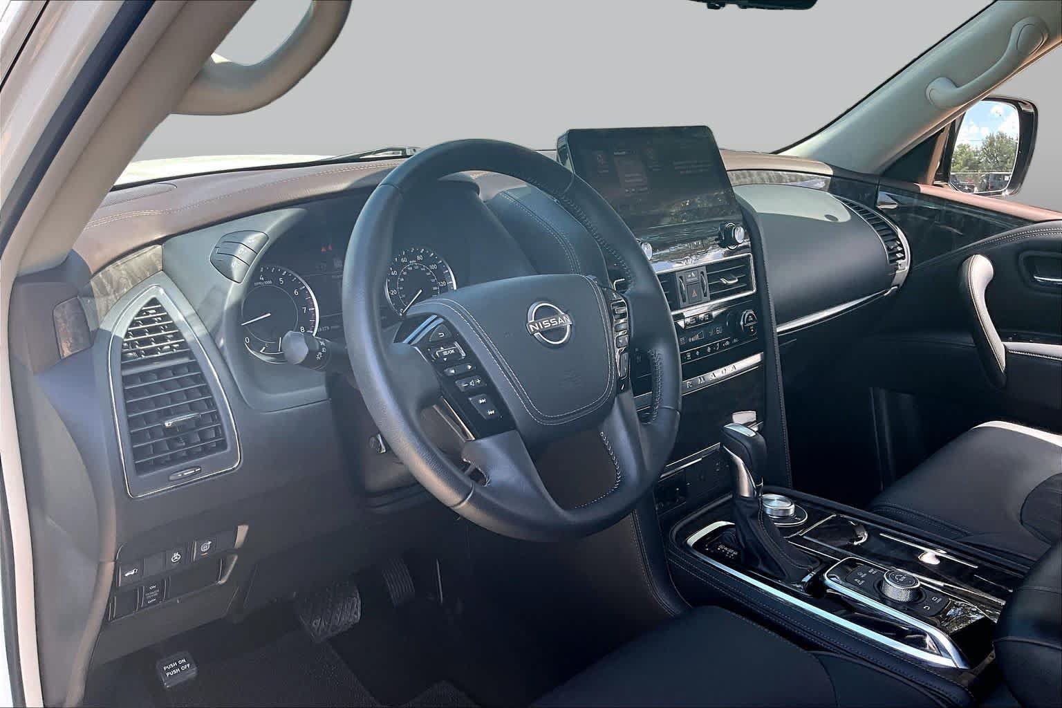 Used 2022 Nissan Armada Platinum w/ Captain's Chairs Package AWD/4WD image 18